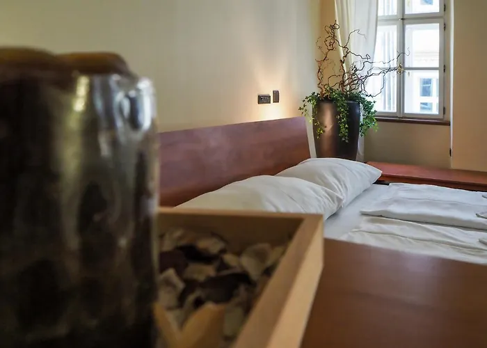 Karlova - Old Town Apartment